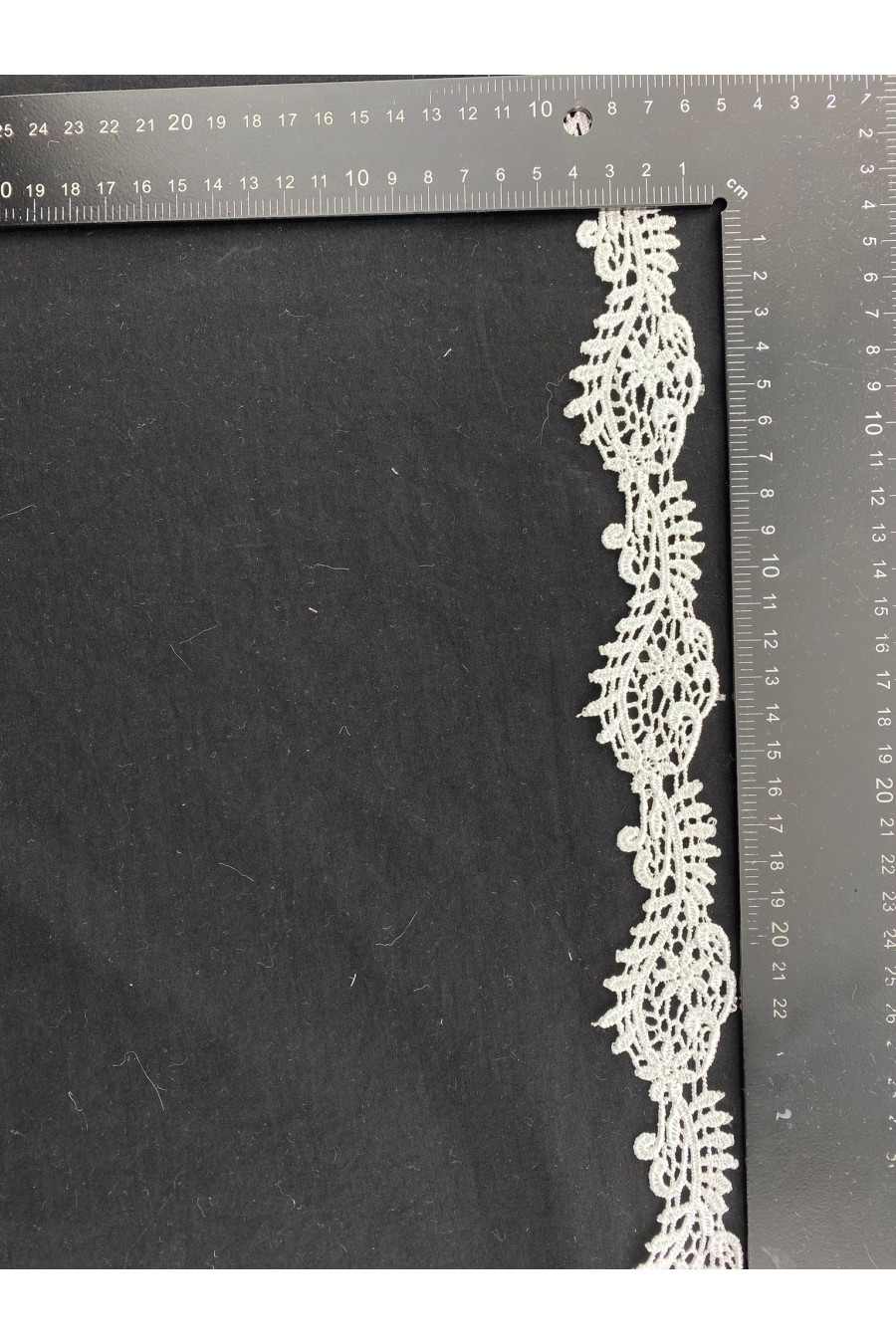 3,5 cm Parlak Ham Polyester Yerli Güpür Brode Bant