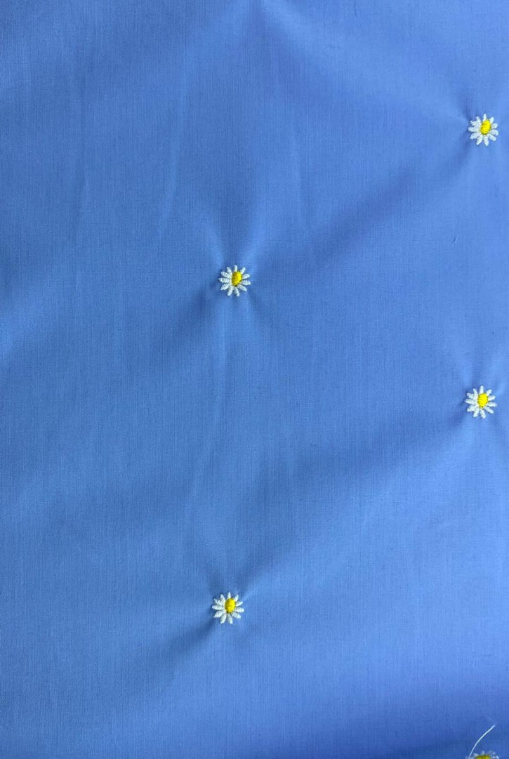 22040 BRODE/YERLİ/LEZ/PAMUK POLYESTER LİKRALI/PAPATYA NAKIŞLI/KOYU MAVİ ZEMİN/BEYAZ-SARI NAKIŞ