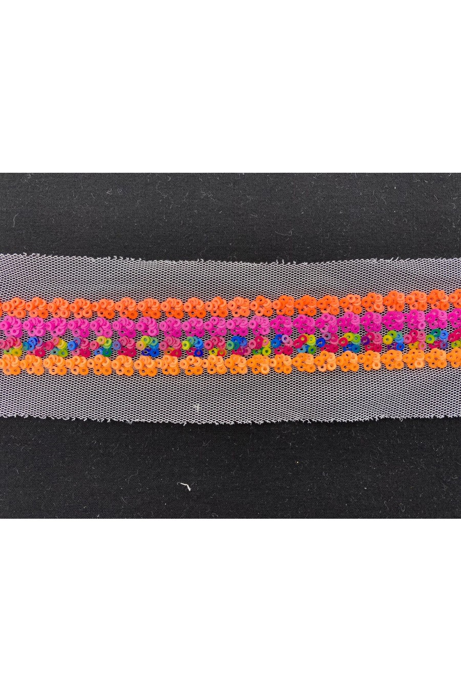 Beyaz Mesh Tül Üzeri Neon Multicolor Pullu Bant, 2.5 cm