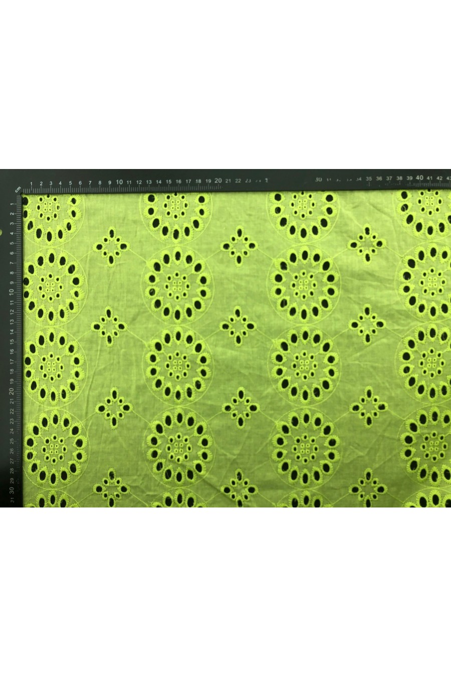 7530-METRE Yeşil Renk Bohreli Brode