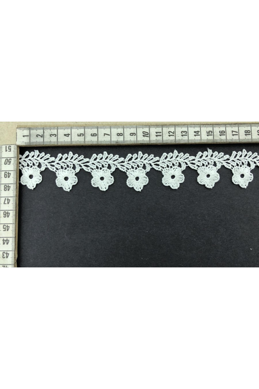 Parlak Polyester Ham Güpür Brode Bant, 3 cm