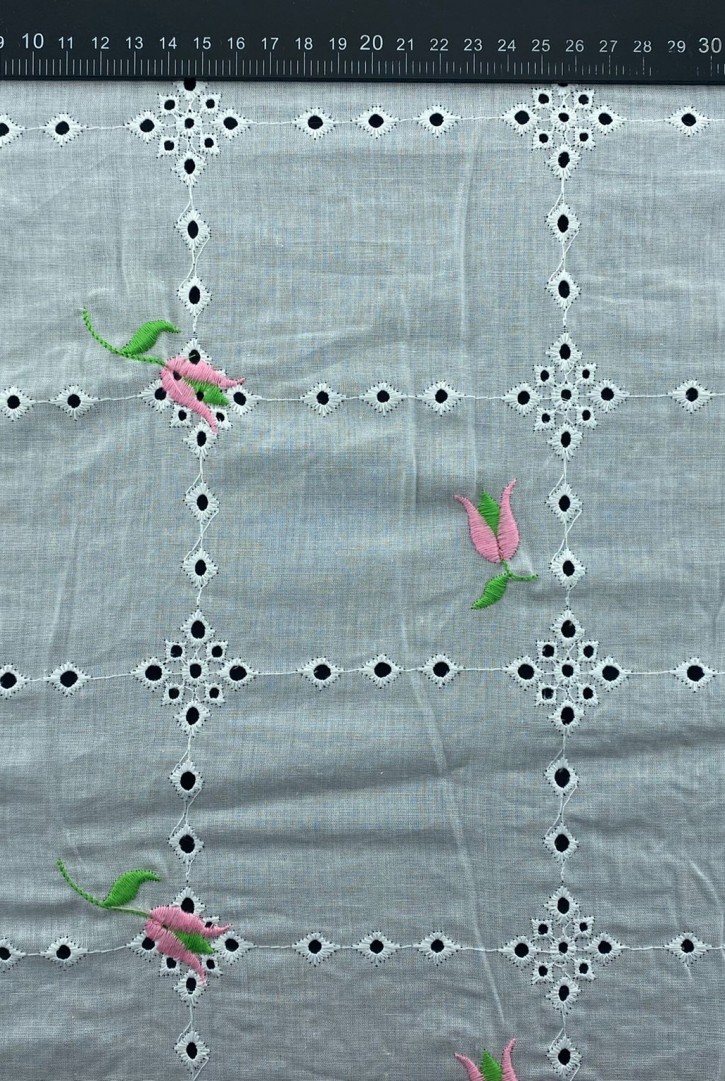 Pembe-Yeşil Laleli Bohrer Desenli Brode Kumaş