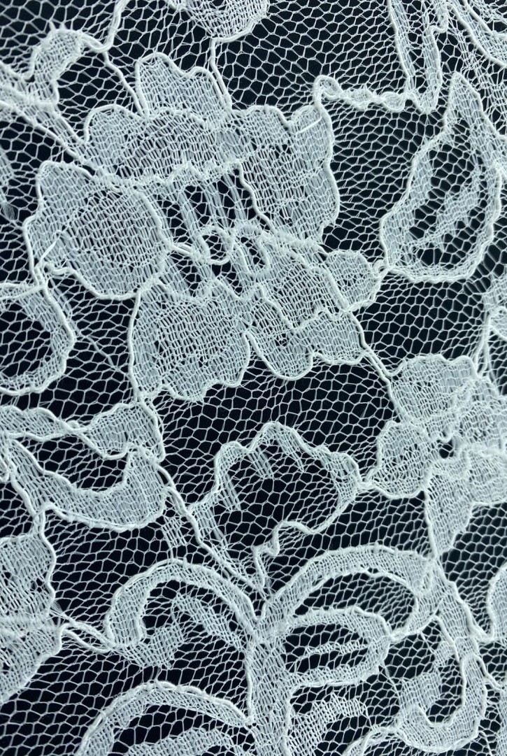 Beyaz Polyester Dantel Kumaş, 160 cm