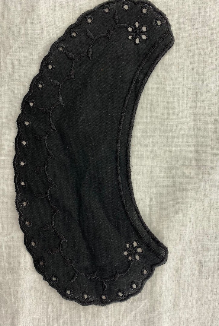 Siyah Mat Polyester Yaka Brode - 1 Beden