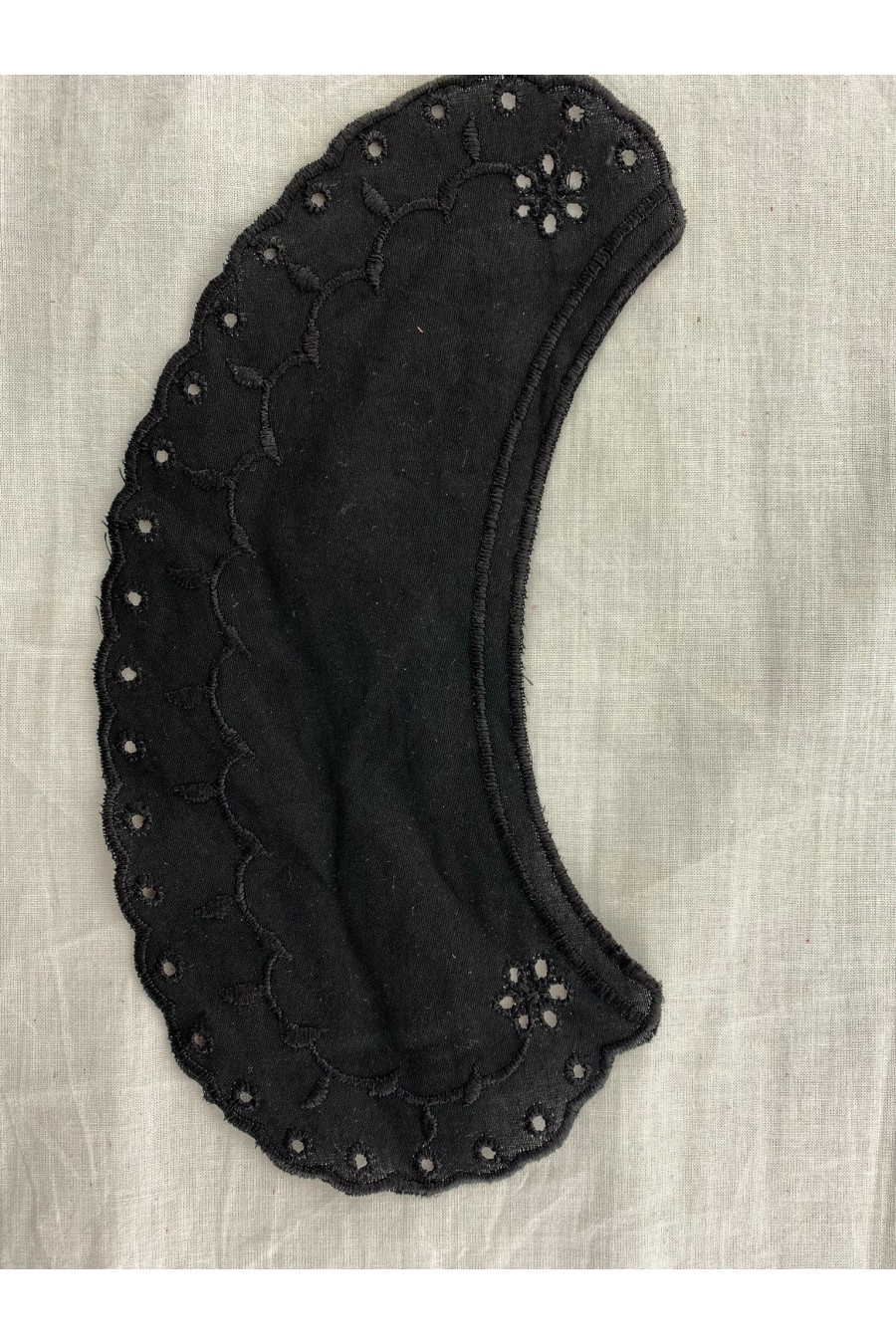 Siyah Mat Polyester Yaka Brode - 1 Beden