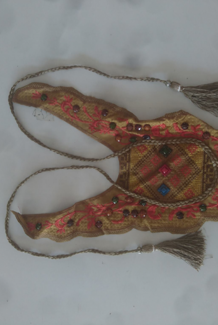 İthal Boncuklu Renkli Yaka