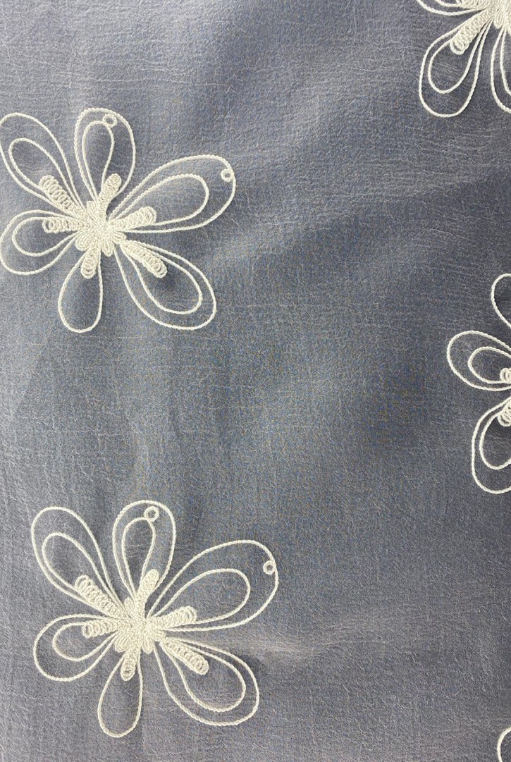 Dalyan İşlemeli Pembe Organze Kumaş, Krem İpli