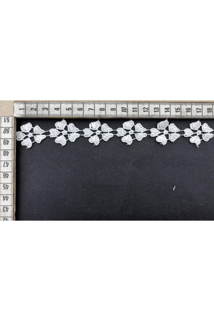 Parlak Ham Polyester Güpür Brode Bant, 2 cm