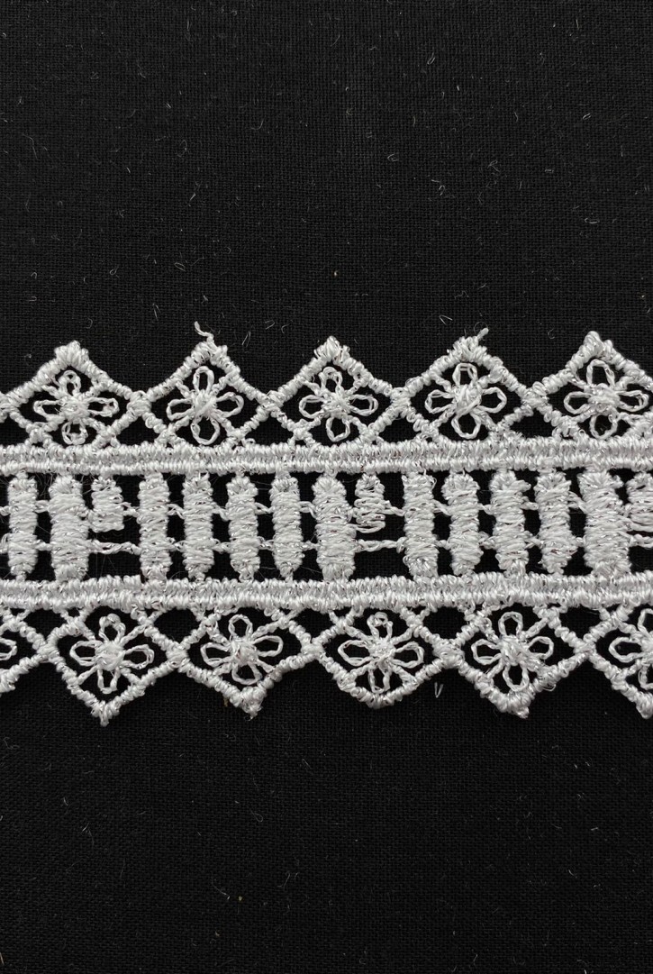 4 cm Genişliğinde Gümüş Lurex Güpür Brode Bant