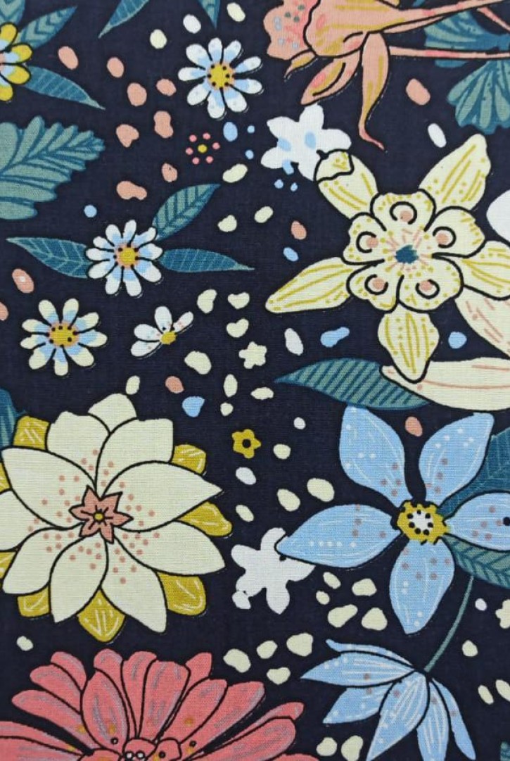 Siyah Zeminli Viskon Kumaş, Renkli Baskı, 150 cm