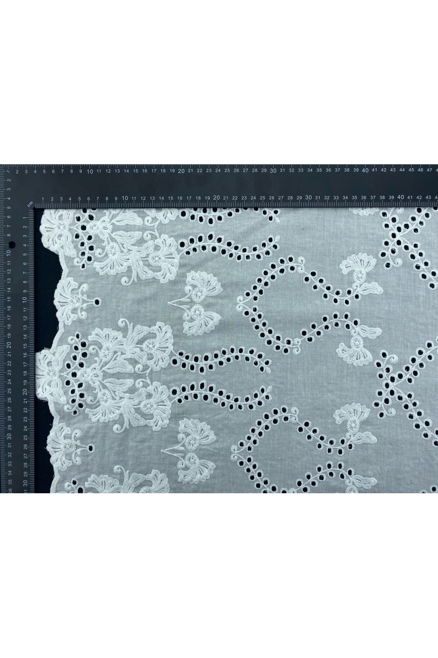 16260 BRODE/İTHAL/LEZ/PAMUK/BOHRERLİ//KORDLU/VUAL/OFF WHITE/135 CM