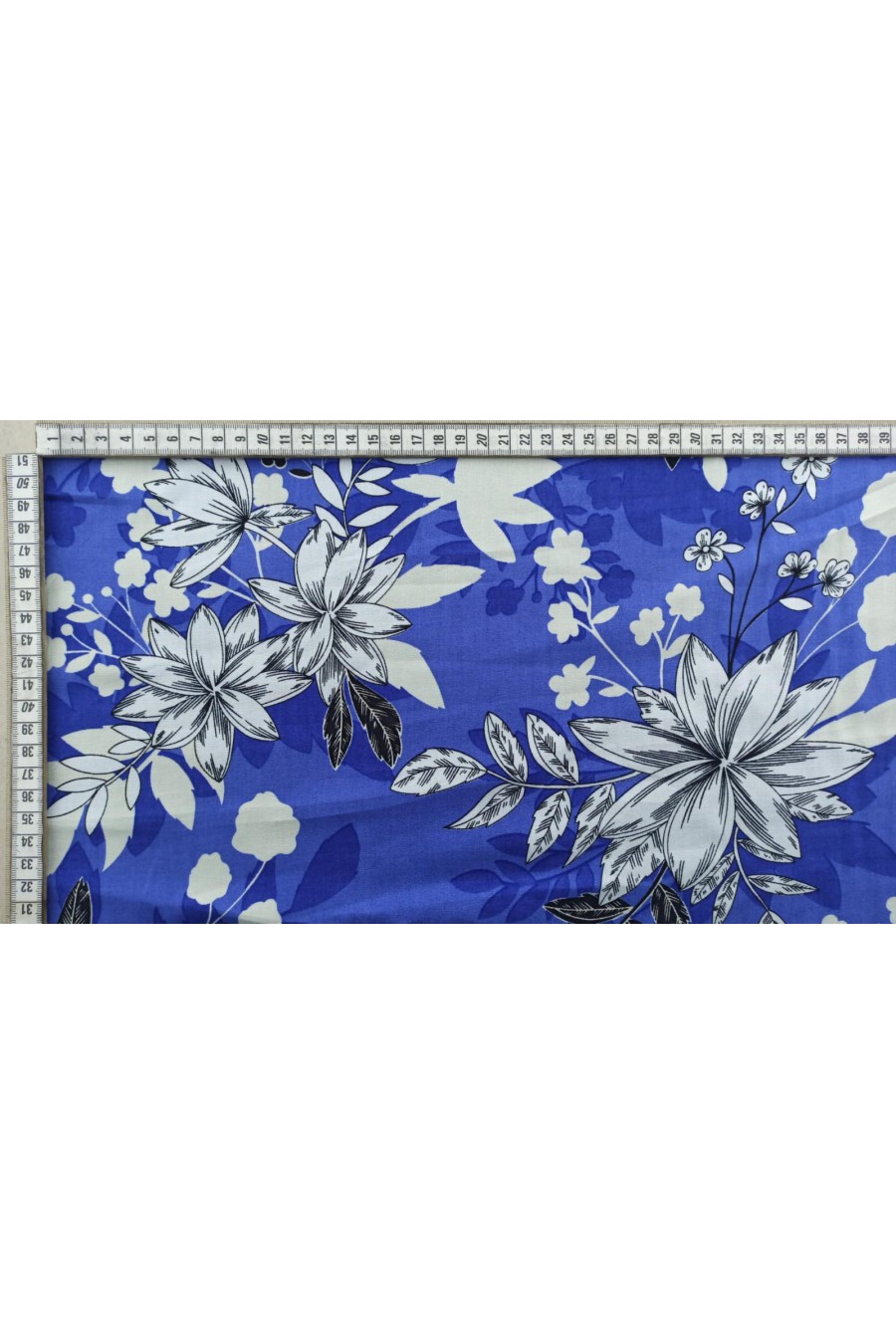 Mor Zeminli Viskon Kumaş, Renkli Baskı, 150 cm