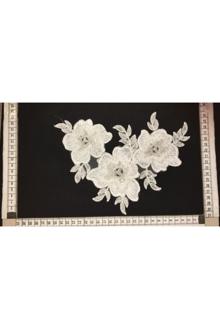 Ham Yapıda Kordlu Yaka Aplik Brode, Yerli