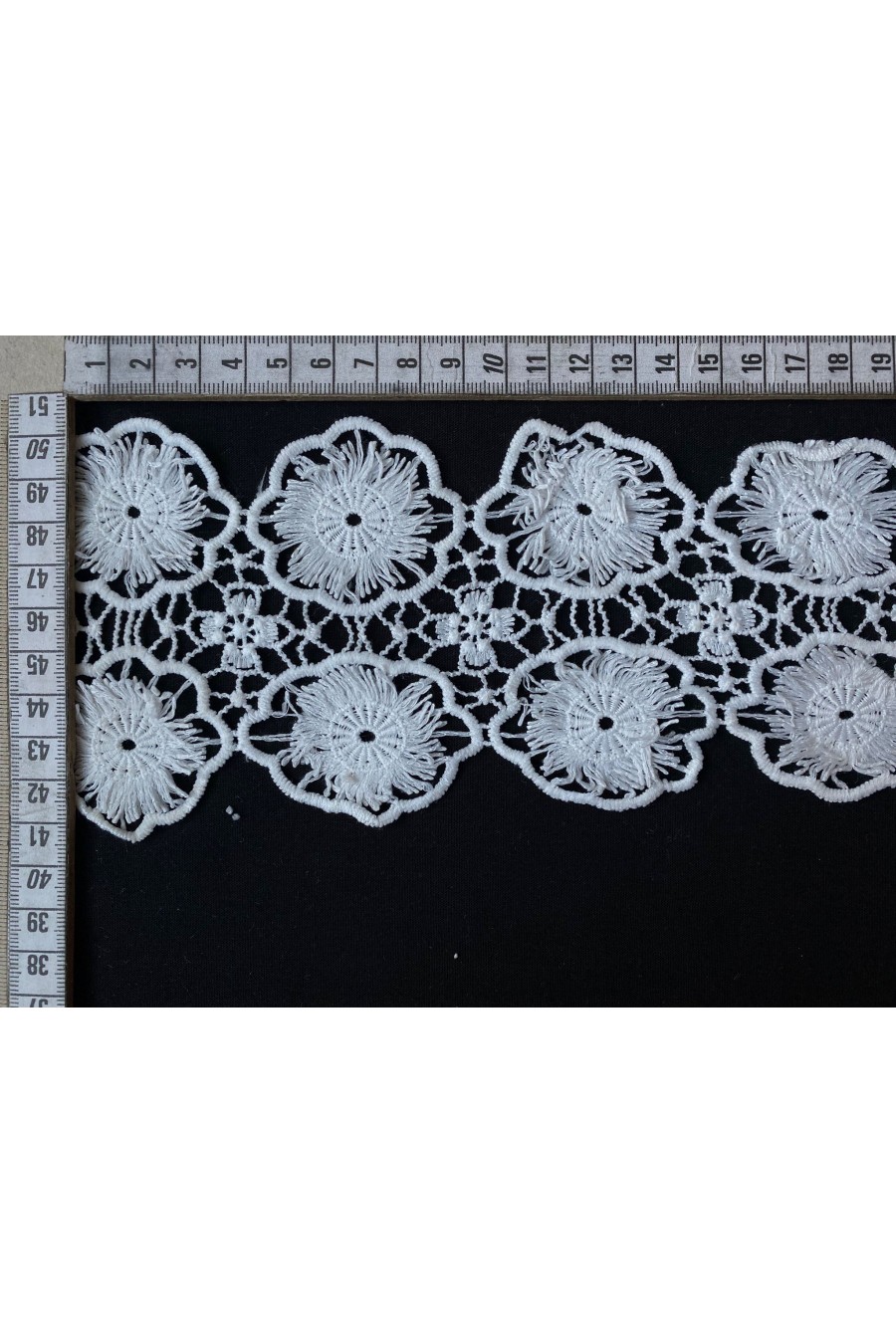 10 cm Genişliğinde Ham Mat Polyester Güpür Yerli Brode Bant