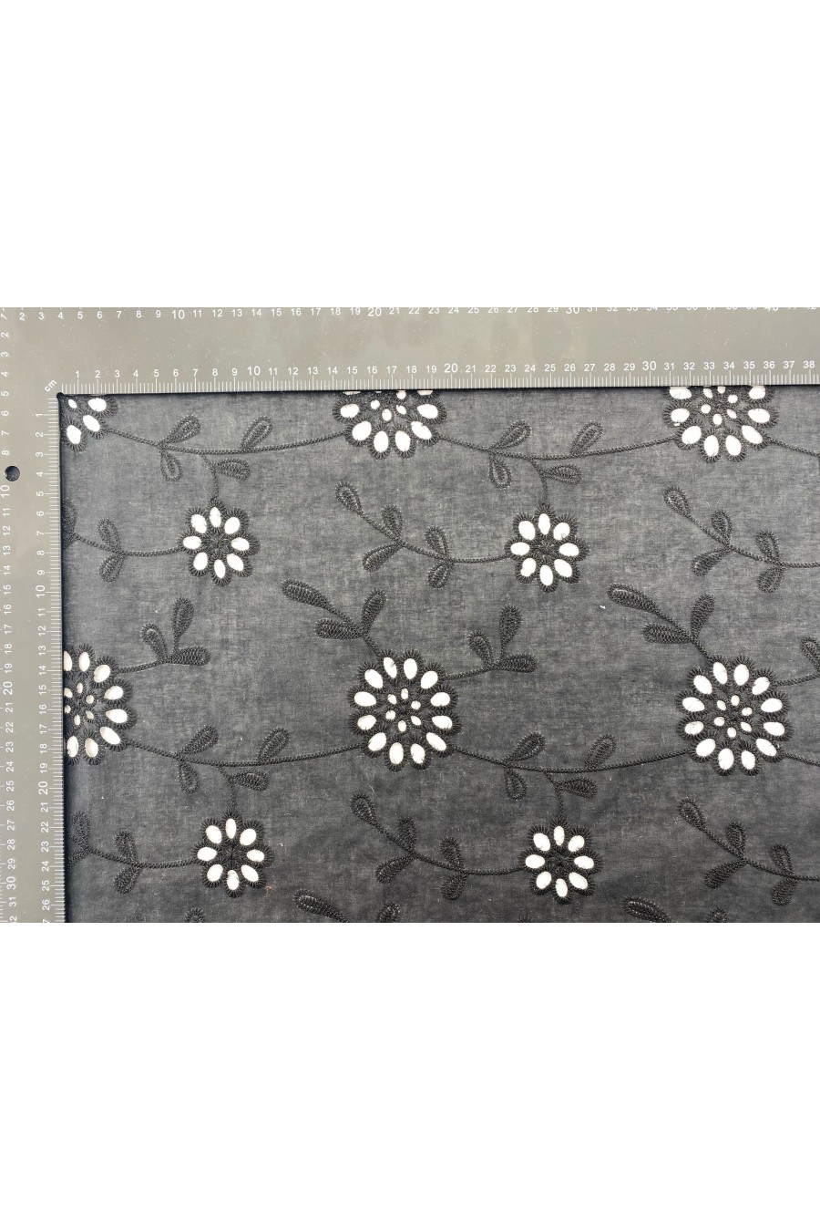 18716 BRODE/İTHAL/LEZ/MAT POLYESTER/VUAL/BLACK/135 CM