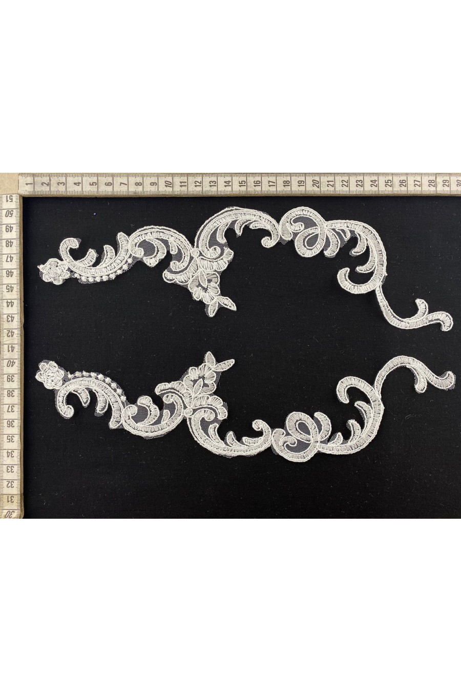 5709-ADET 5709 BRODE/YERLİ/APLİK/POLYESTER/13182/DÜZ/HAM