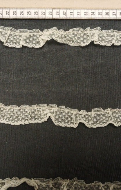 Krem Pliseli İthal Tül Üzeri Naylon Dantel