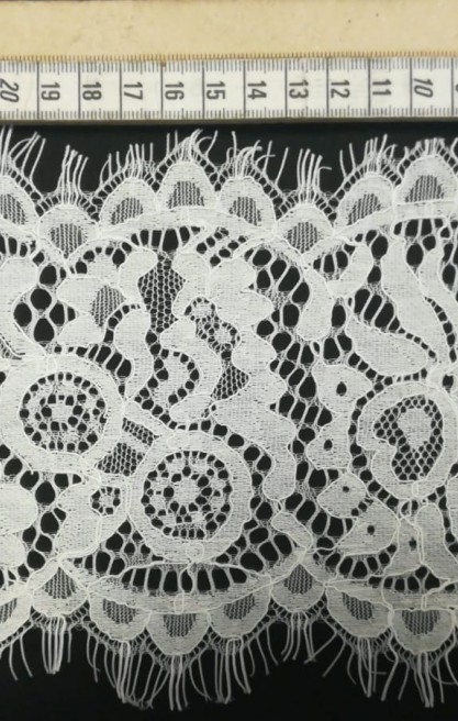 Off White Sakallı Kordlu Naylon Dantel Bant