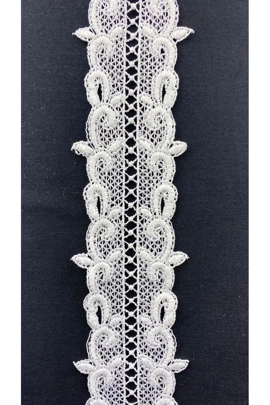 Beyaz Mat Polyester Güpür Brode Bant, 5.5 cm