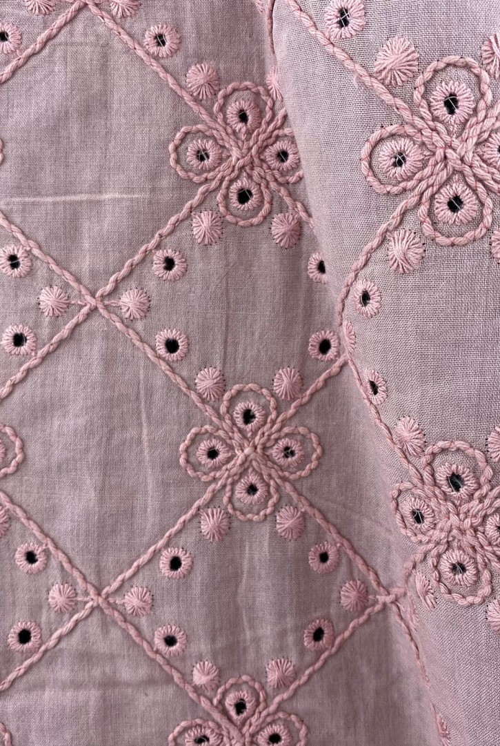 Pudra Renk Bohrer Desenli Pamuk Polyester Brode Vual Kumaş - 135 CM