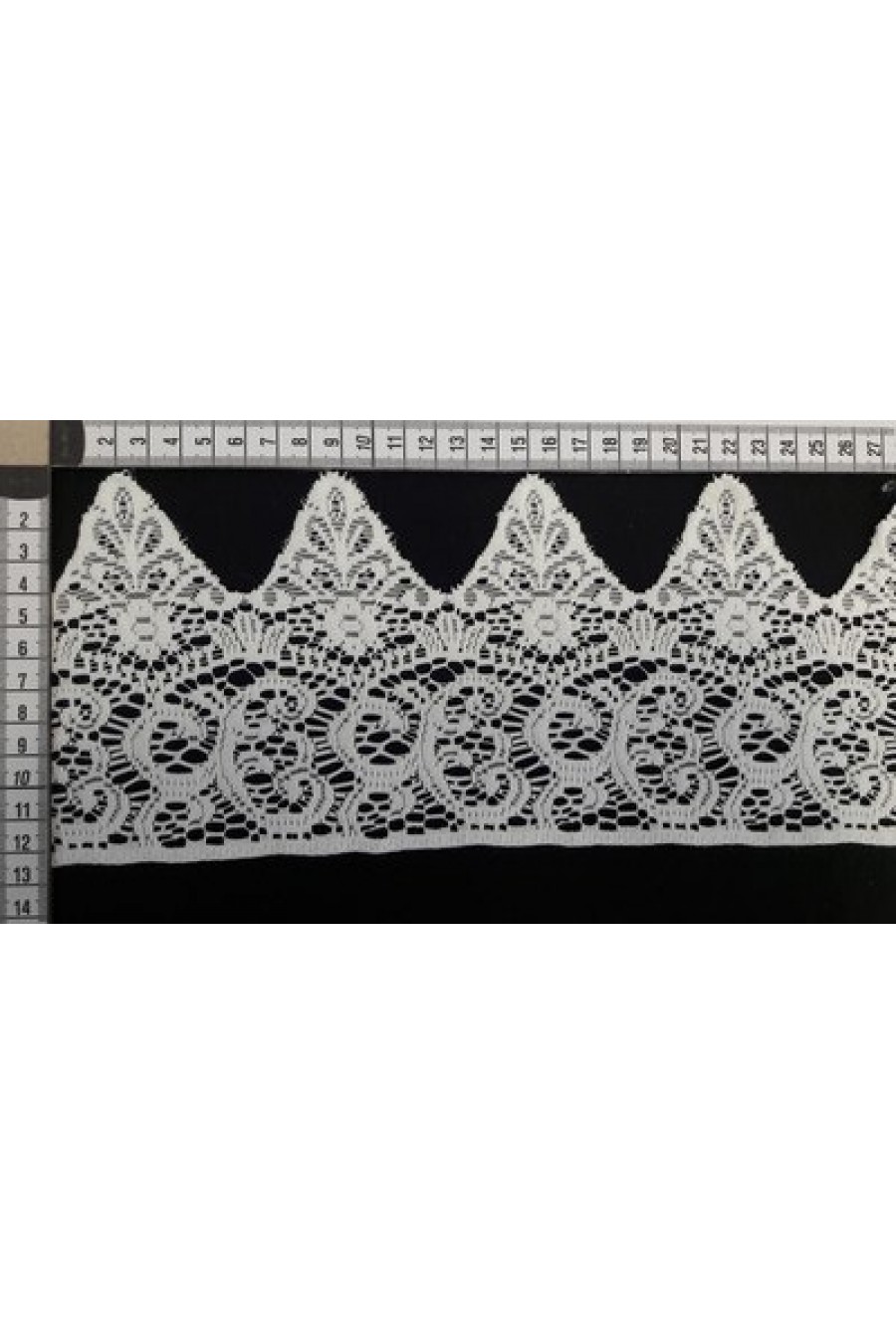 4 cm Parlak Ham Polyester Tül Üzeri Yerli Brode Bant