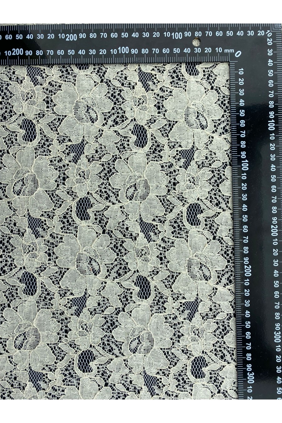3226-KG Siyah Pamuk Naylon Yerli Dantel Kumaş
