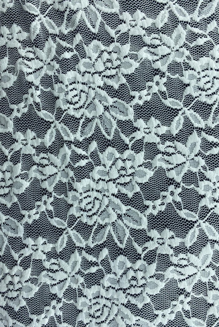 Ekru Renk Naylon İthal Dantel