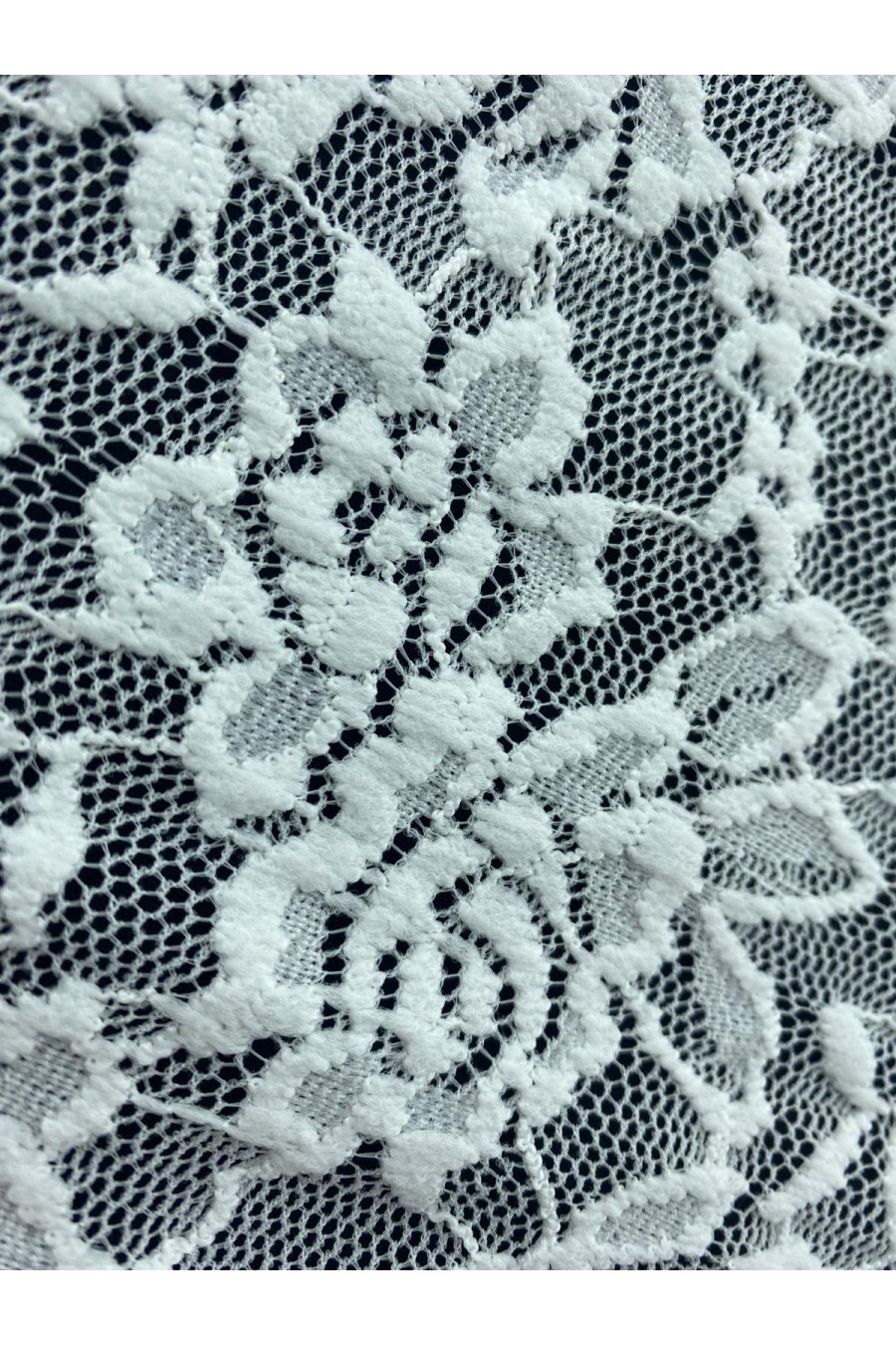 Ekru Renk Naylon İthal Dantel