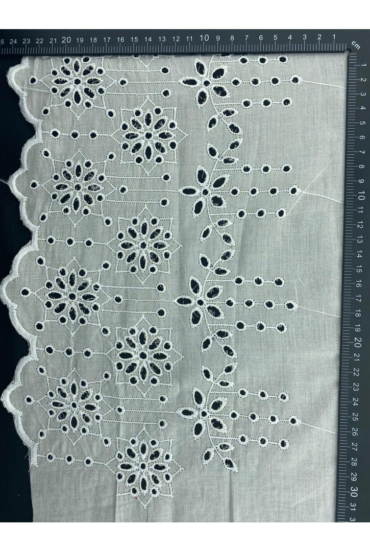 9884 BRODE/YERLİ/LEZ/VUAL/PAMUK POLYESTER/BOHRERLİ/KASAR/135 CM