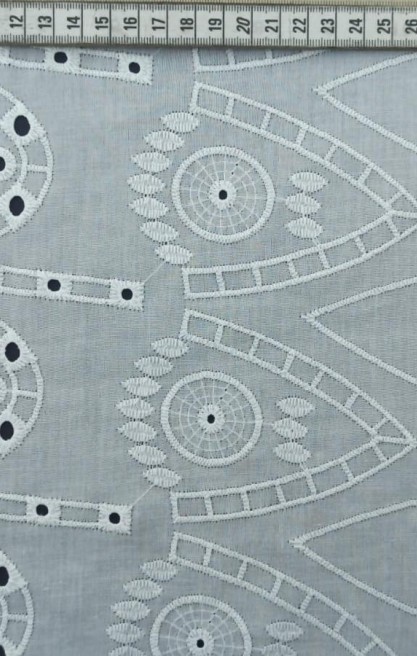 Siyah Bohrer Kesilmiş Tül