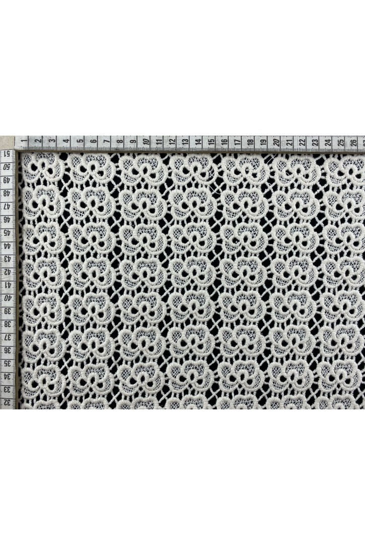 Ekru Mat Polyester Brode