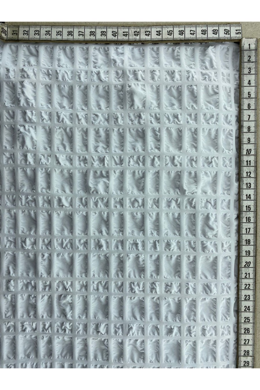 3 Boyutlu Likralı Beyaz Kumaş