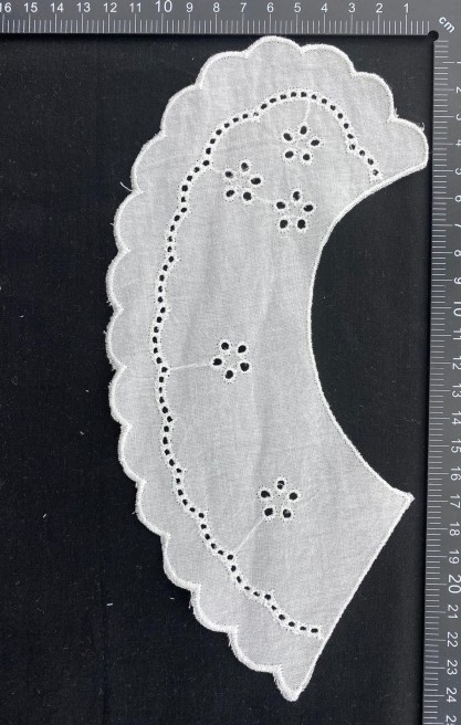 Mat Bohrer İşlemeli Vual Yaka Brode, Yerli, 3. Beden, 24 cm