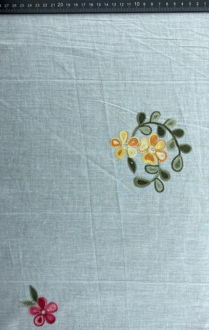 Renkli Nakışlı Off White Vual Brode