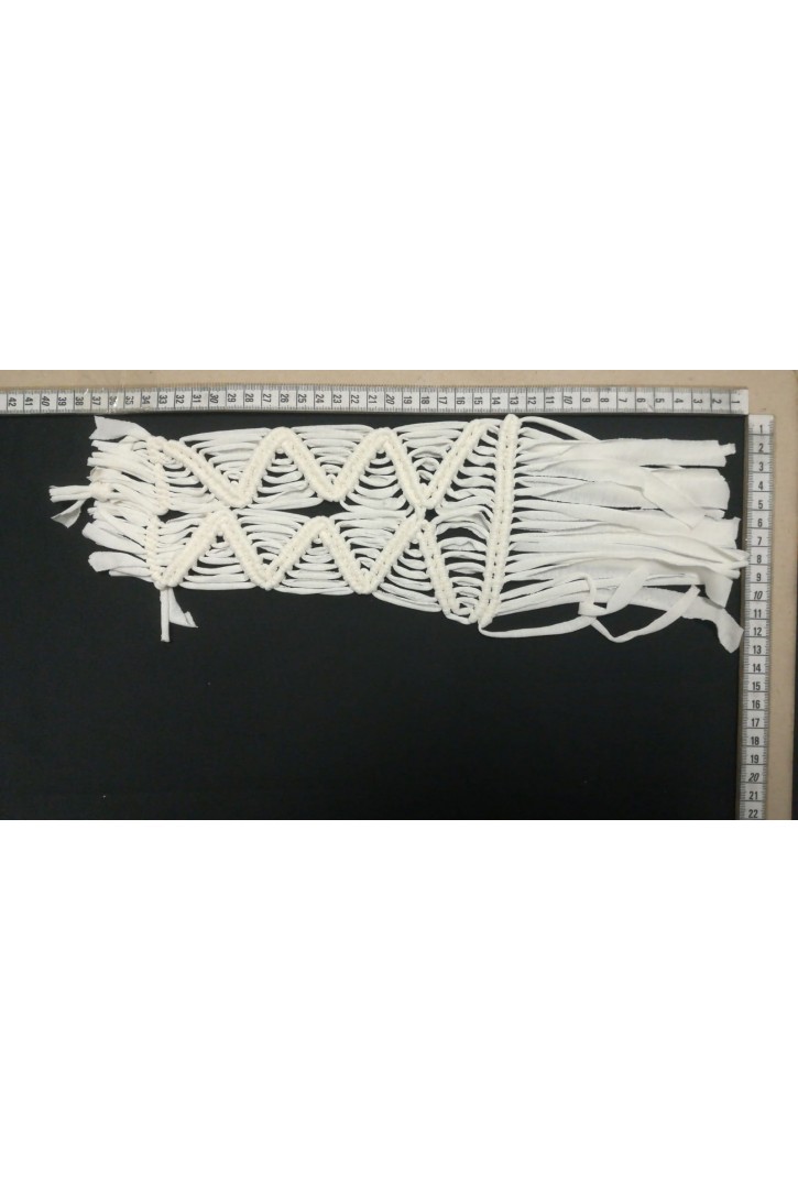 Siyah Yerli Polyester Yaka