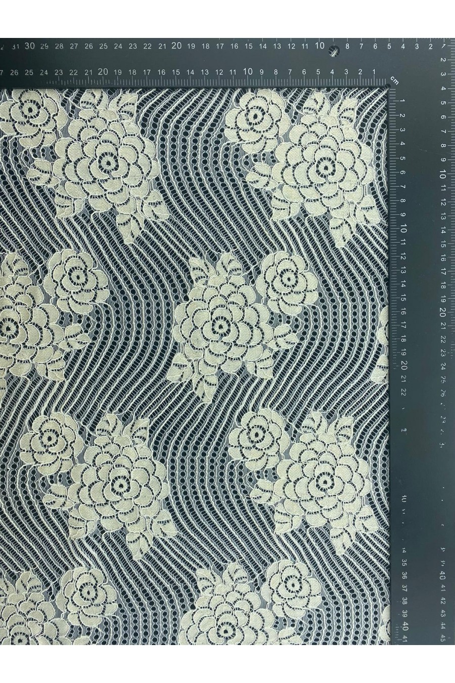 Kasar İşlemeli Pamuk Naylon Dantel