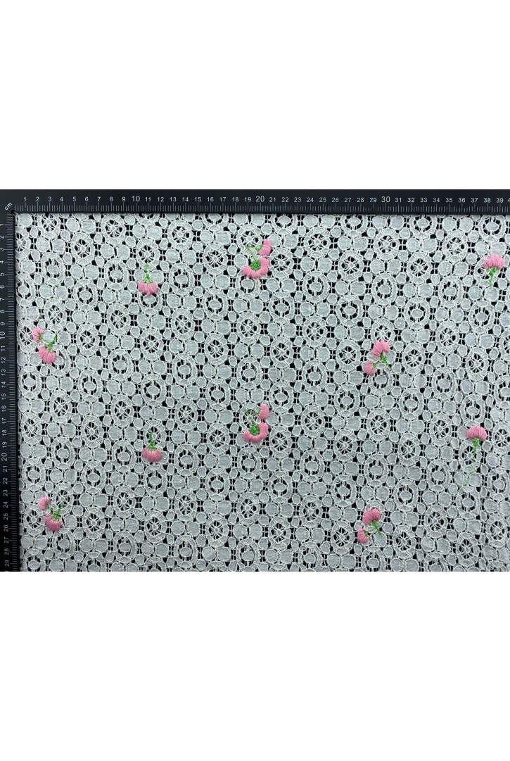 Fuşya-Yeşil Çiçek Nakışlı Kordlu Dantel