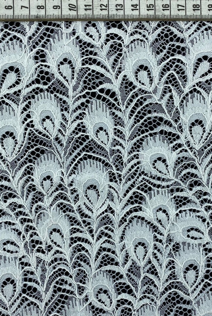 Ham Yapıda Pamuk Naylon Karışımlı İthal Dantel