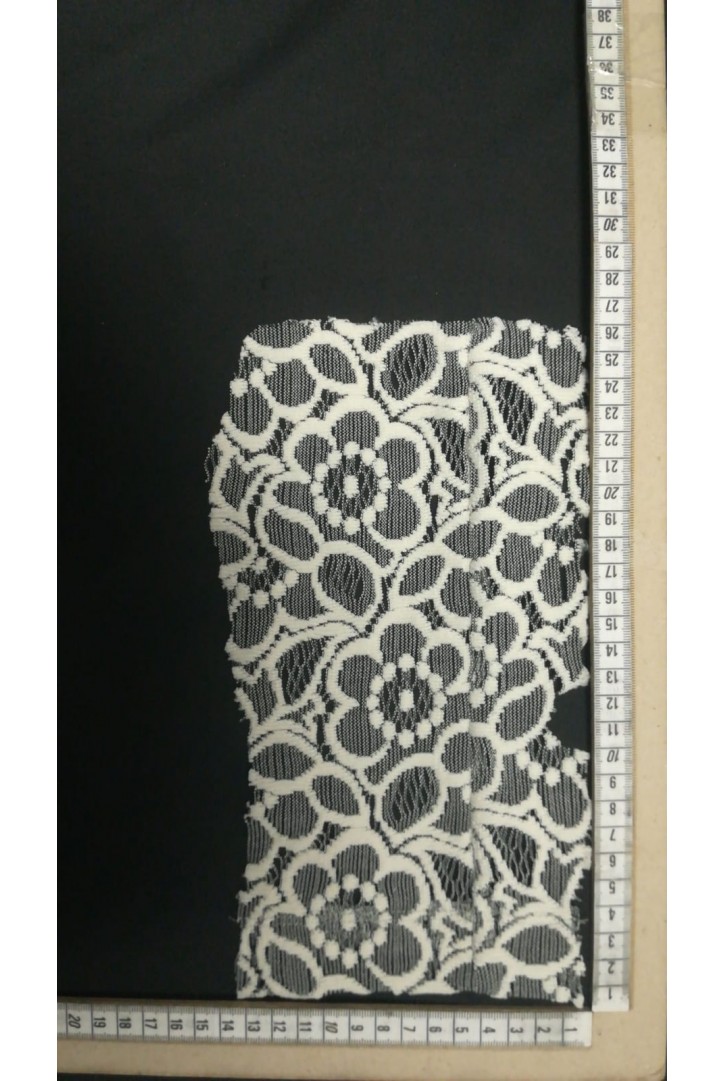 Şardonlu Dantel Kumaş