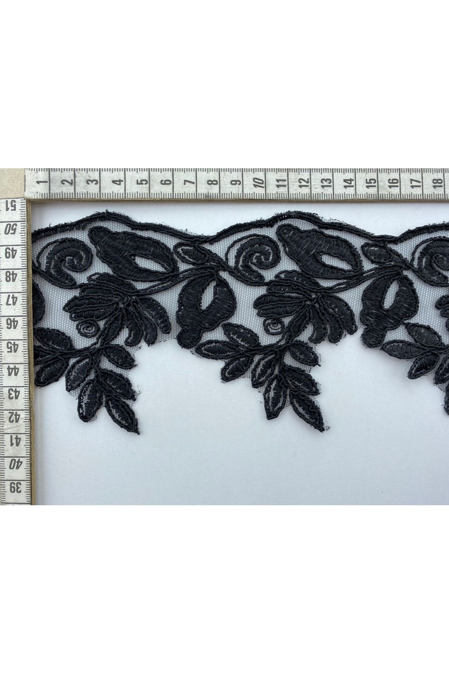 12B1548 Kodlu Siyah Brode Bant