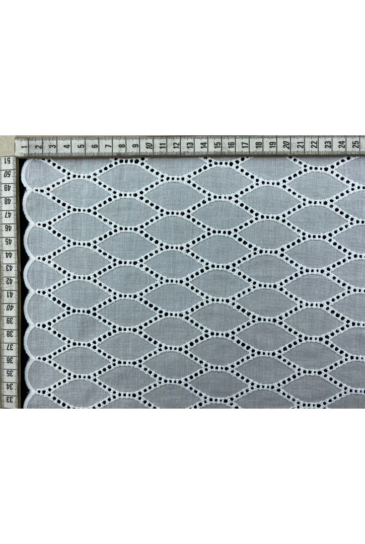 Kasar İşlemli Saks Mavisi Bohrerli Brode Kumaş - 130 cm