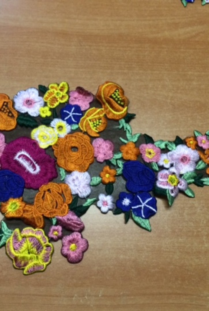 3299 YAKA/İTHAL/APLİK/POLYESTER/KÜÇÜK/RENKLİ