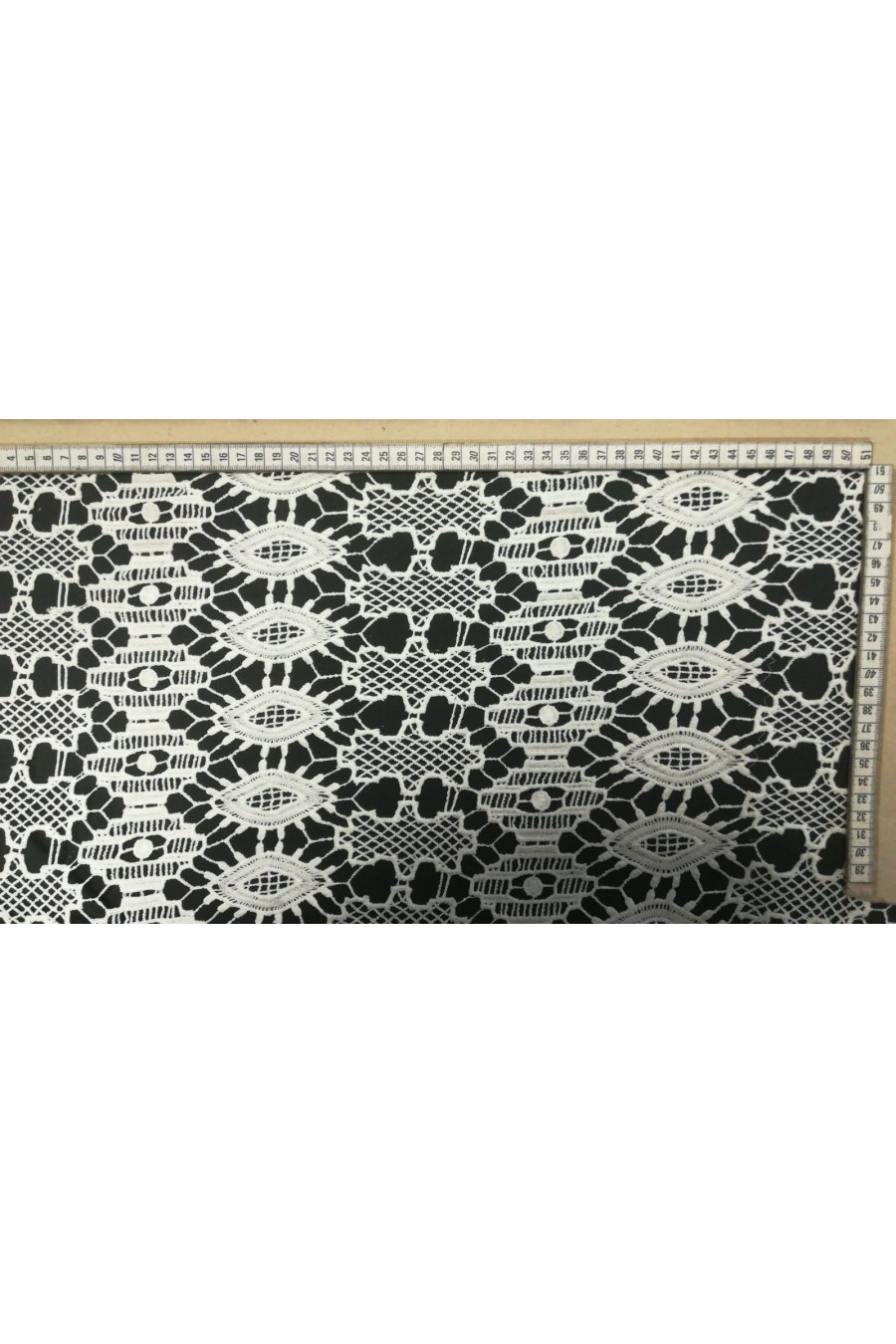 Siyah Mat Polyester Güpür Brode Kumaş, 140 cm