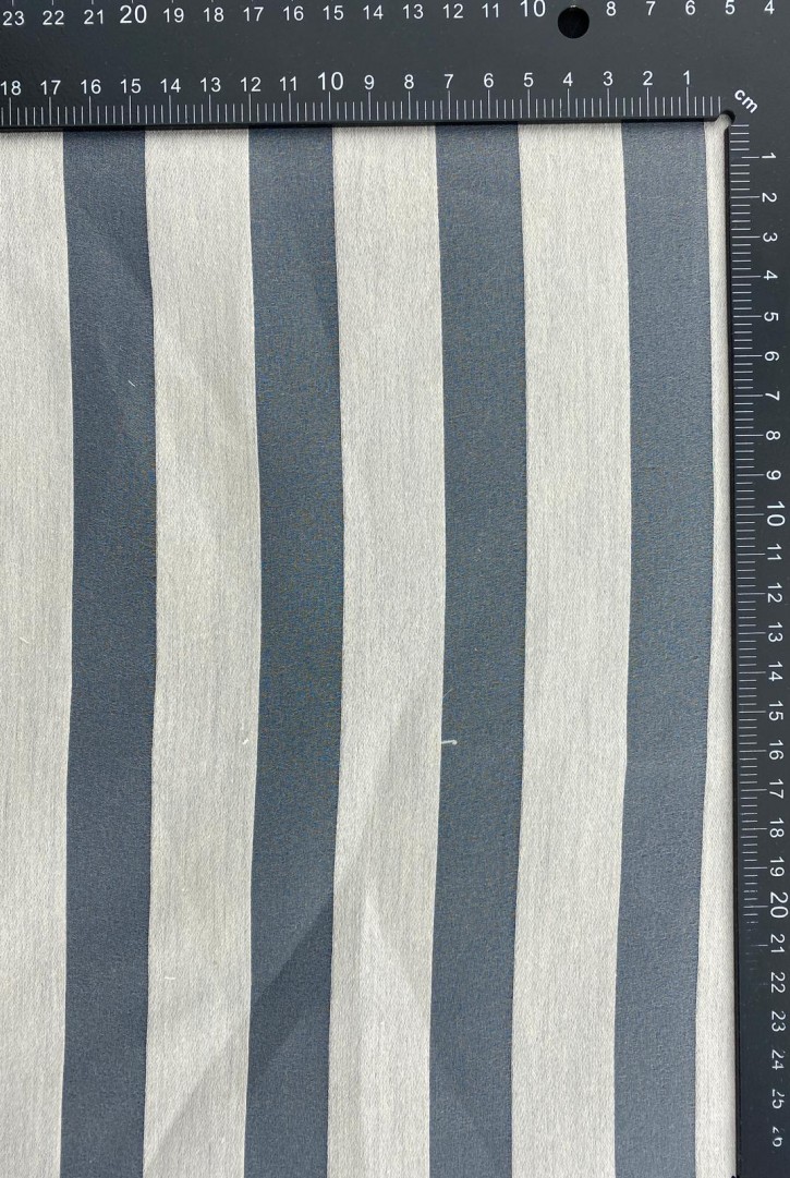17524 ORGANZE KUMAŞ/YERLİ/LEZ/POLYESTER/ÇİZGİLİ/SİYAH/150 CM