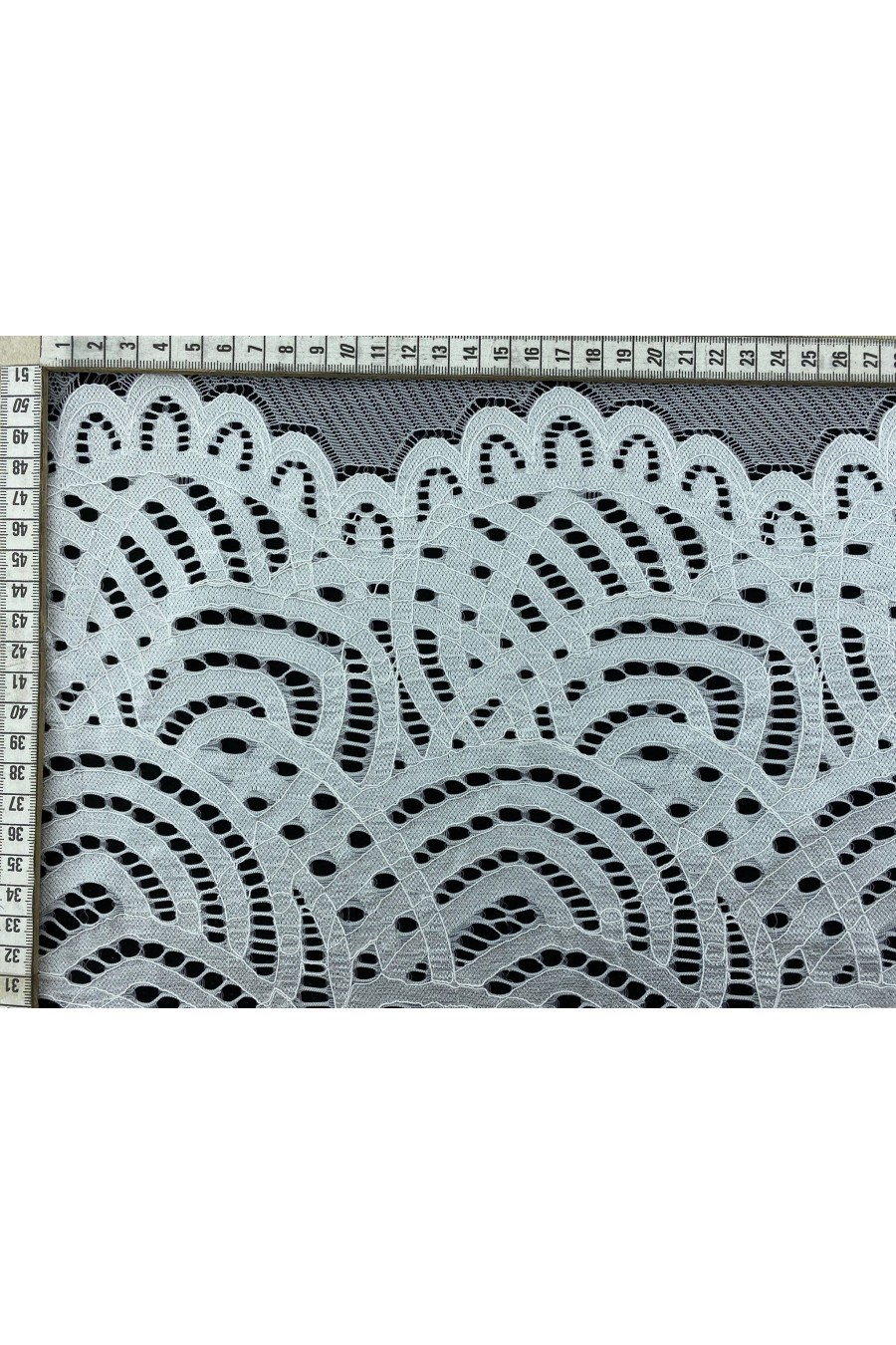 Yeşil Tül Üzeri Dantel