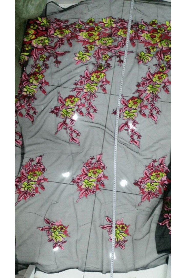 Pudra Kordlu Tül Üzeri Kumaş