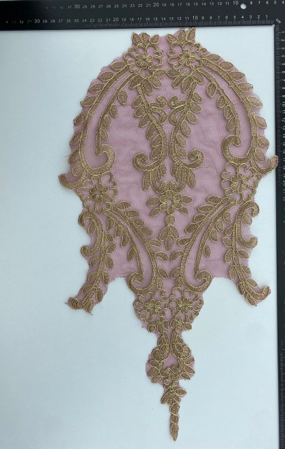 Yeşil Gold Simli İthal Tül Üzeri Brode Aplik (7069)