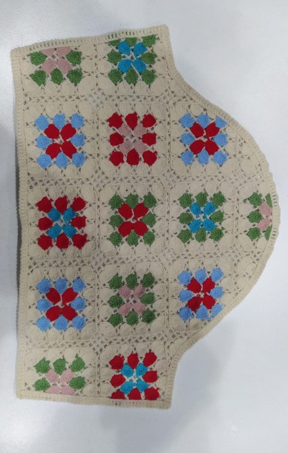 Renkli Tığ İşi Yaka Aplik