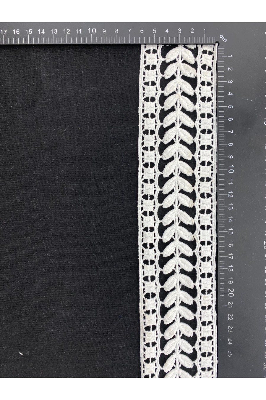 Kasar İşlemeli Güpür Polyester Brode Bant