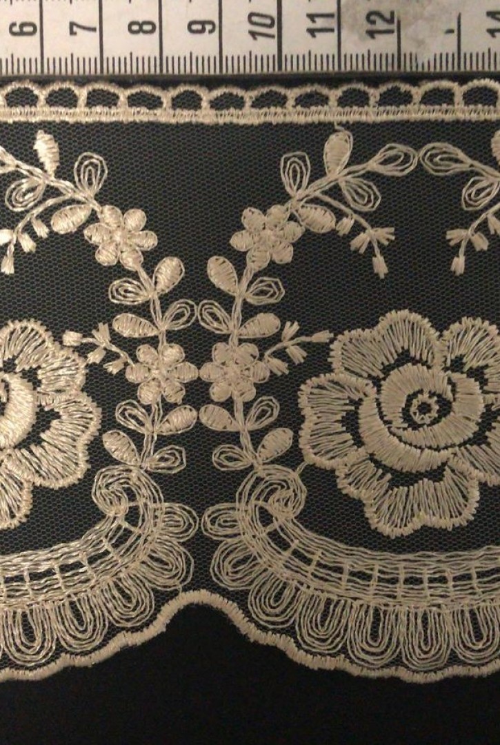 Gold Renk Tül Üzeri Brode Bant, Yerli Polyester